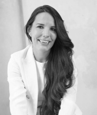 Portrait of Alina VALCARCE